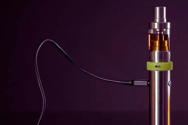 Do Geek Bars Stop Charging When Full